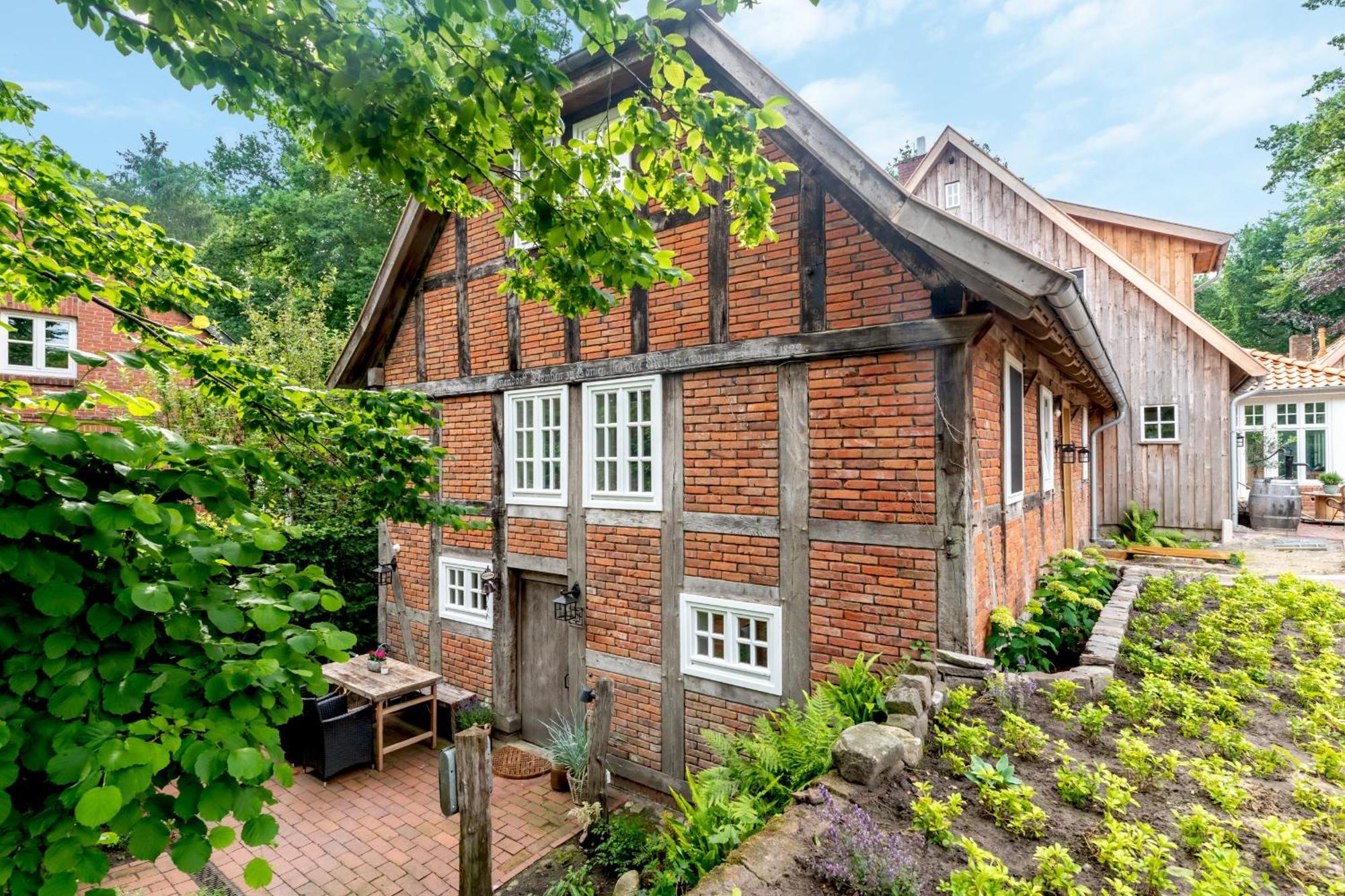 Appartement Gaestehaus Gut Fuechtel Und Gut Welpe *